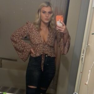 SHEIN Maroon Tie Front Fitted Blouse